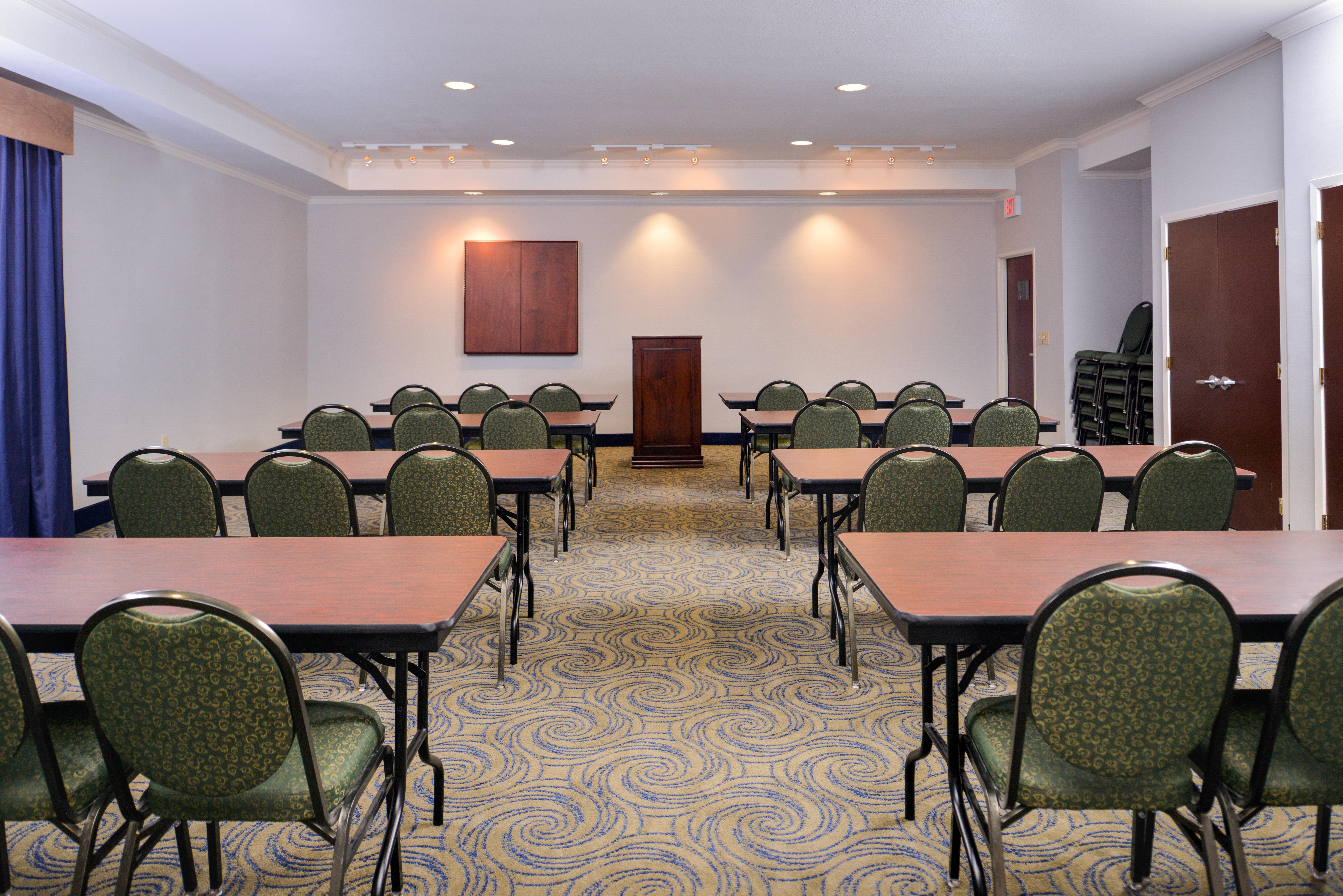 Holiday Inn Express & Suites San Antonio South Exteriör bild