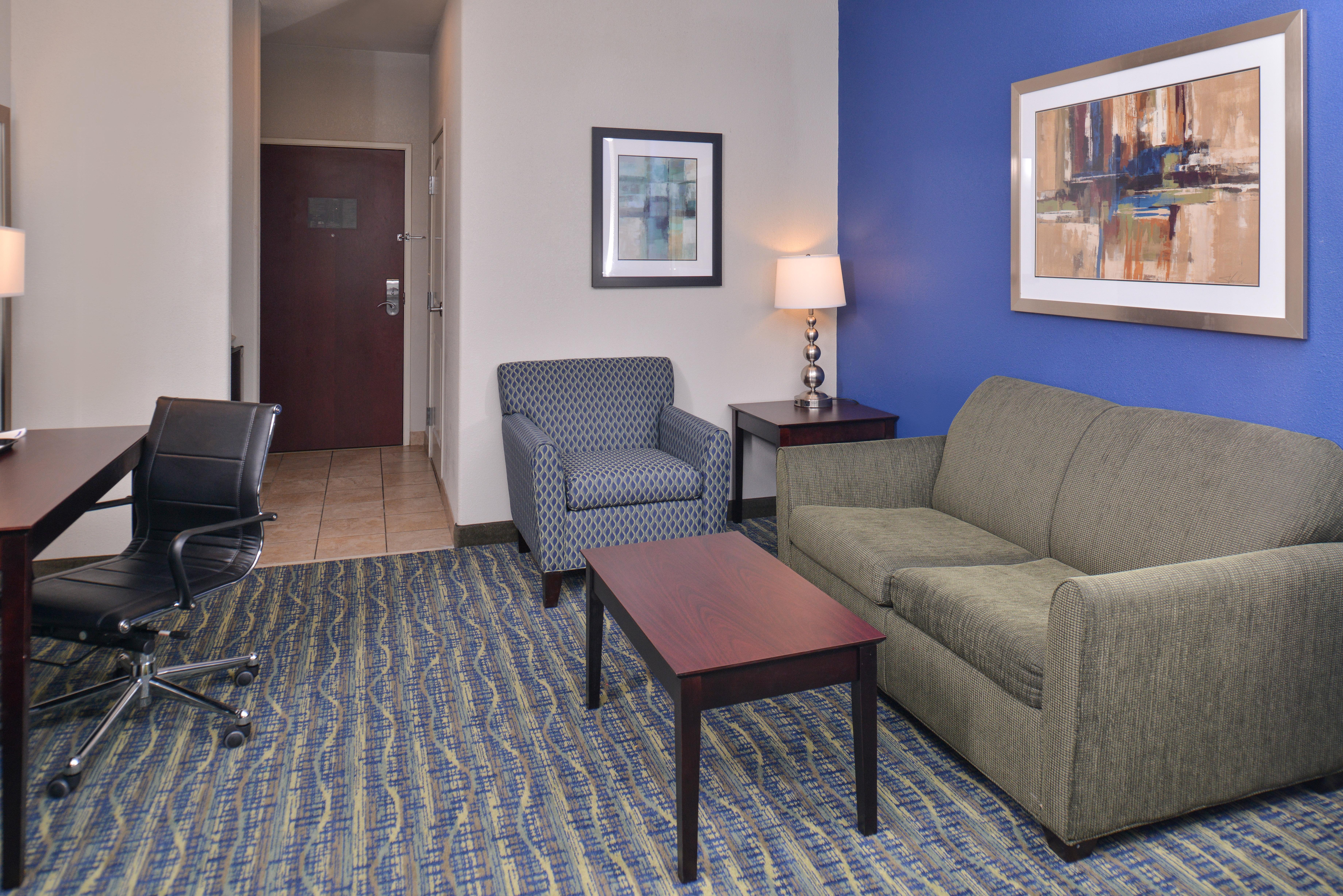 Holiday Inn Express & Suites San Antonio South Exteriör bild